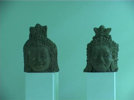 Museum Insel Hombroich : Im Pavillon Orangerie, Khmer Skulpturen